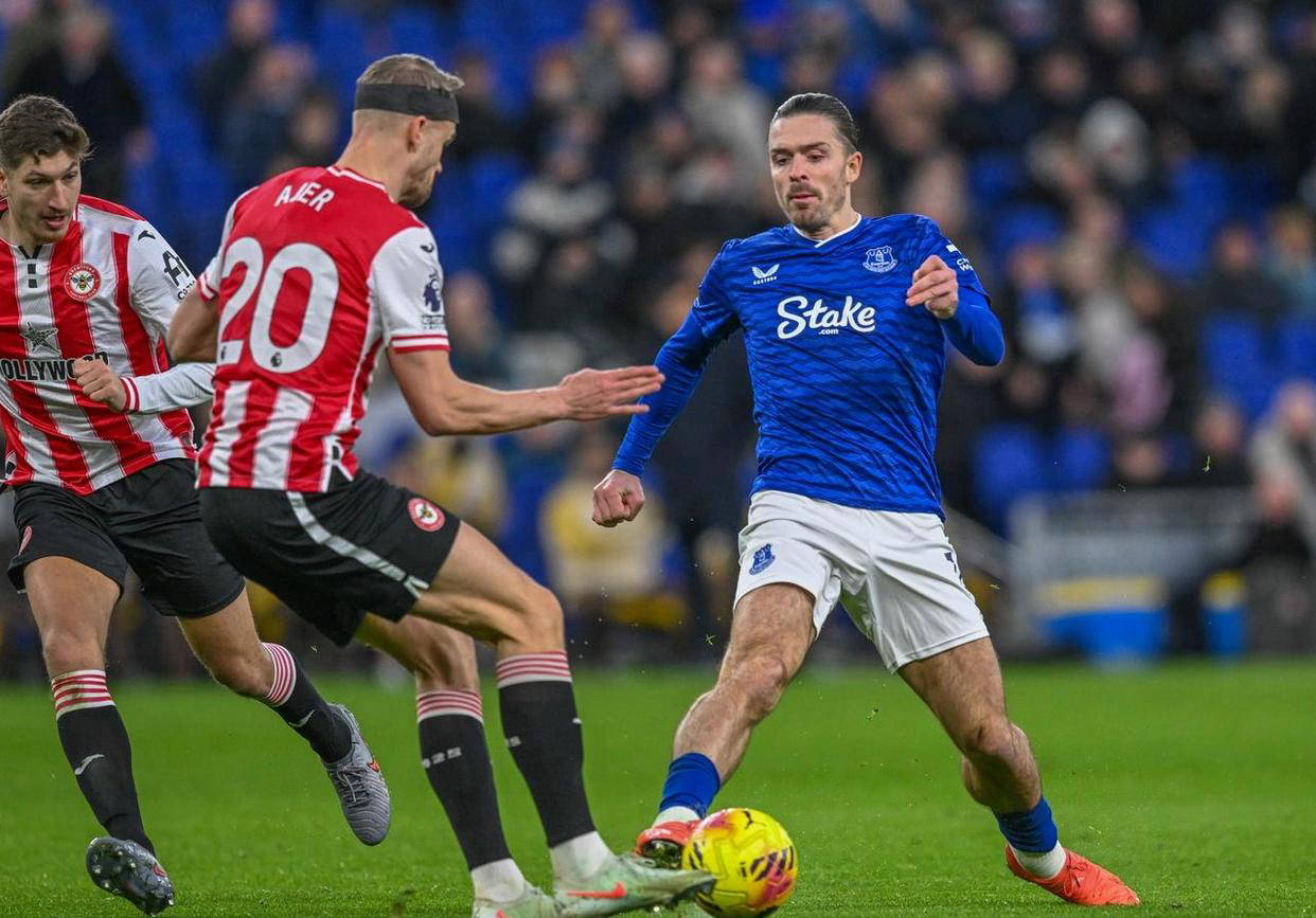 赛后法兰克福调整名单以备英超，状态回暖环节打磨，赛场秩序良好，阵容厚度经受考验的简单介绍