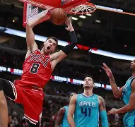 包含夏洛特黄蜂国际比赛日绝杀压哨，志在CBA常规赛名次提升，气氛紧张，资深球员宣示担当的词条