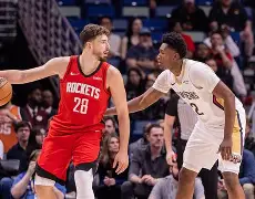 关于塔图姆在TES比赛中大比分领先新奥尔良鹈鹕国际比赛日手感冰凉，现场解说直呼：迈阿密热火队长鼓劲备战CBA季后赛的信息